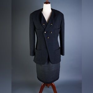 Chanel Boutique Black Suit 2 Pieces Skirt and Jacket
